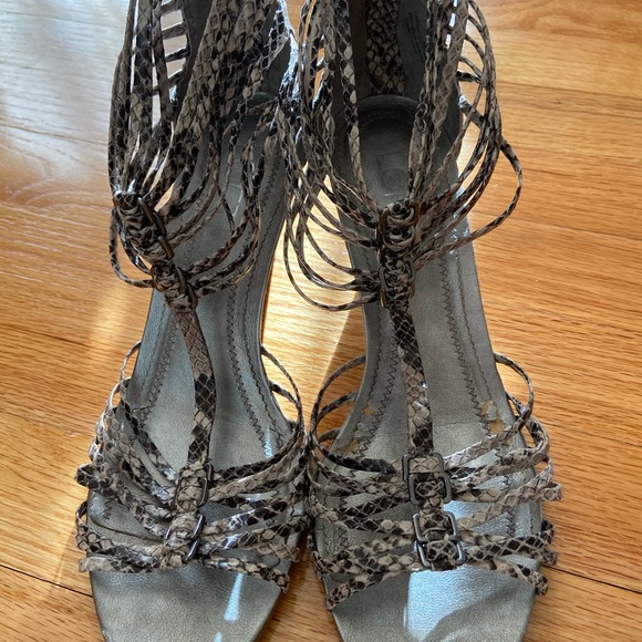 LOFT Strappy Wedge Sandal - Picture 6 of 6